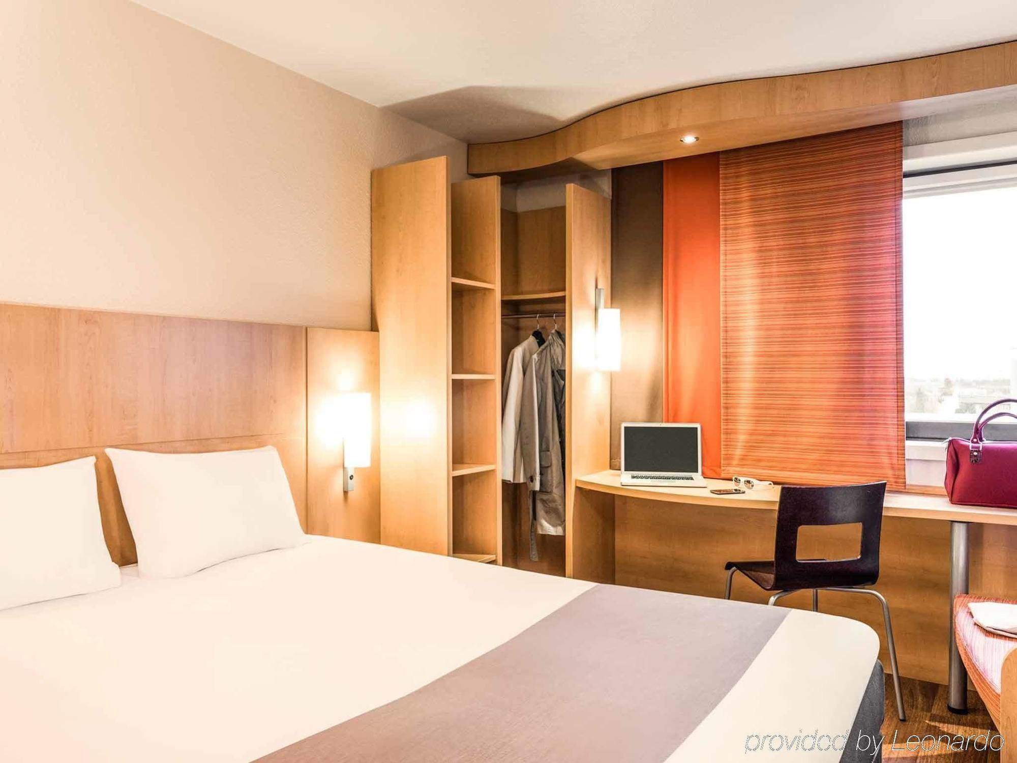ไอบิส เครเตย Hotel ภายนอก รูปภาพ